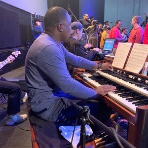 Meet your Posher, Leon